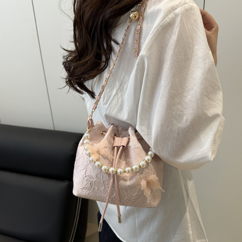 Beaded Trim Fringe - Elegante kanten handtas met trekkoord, korte